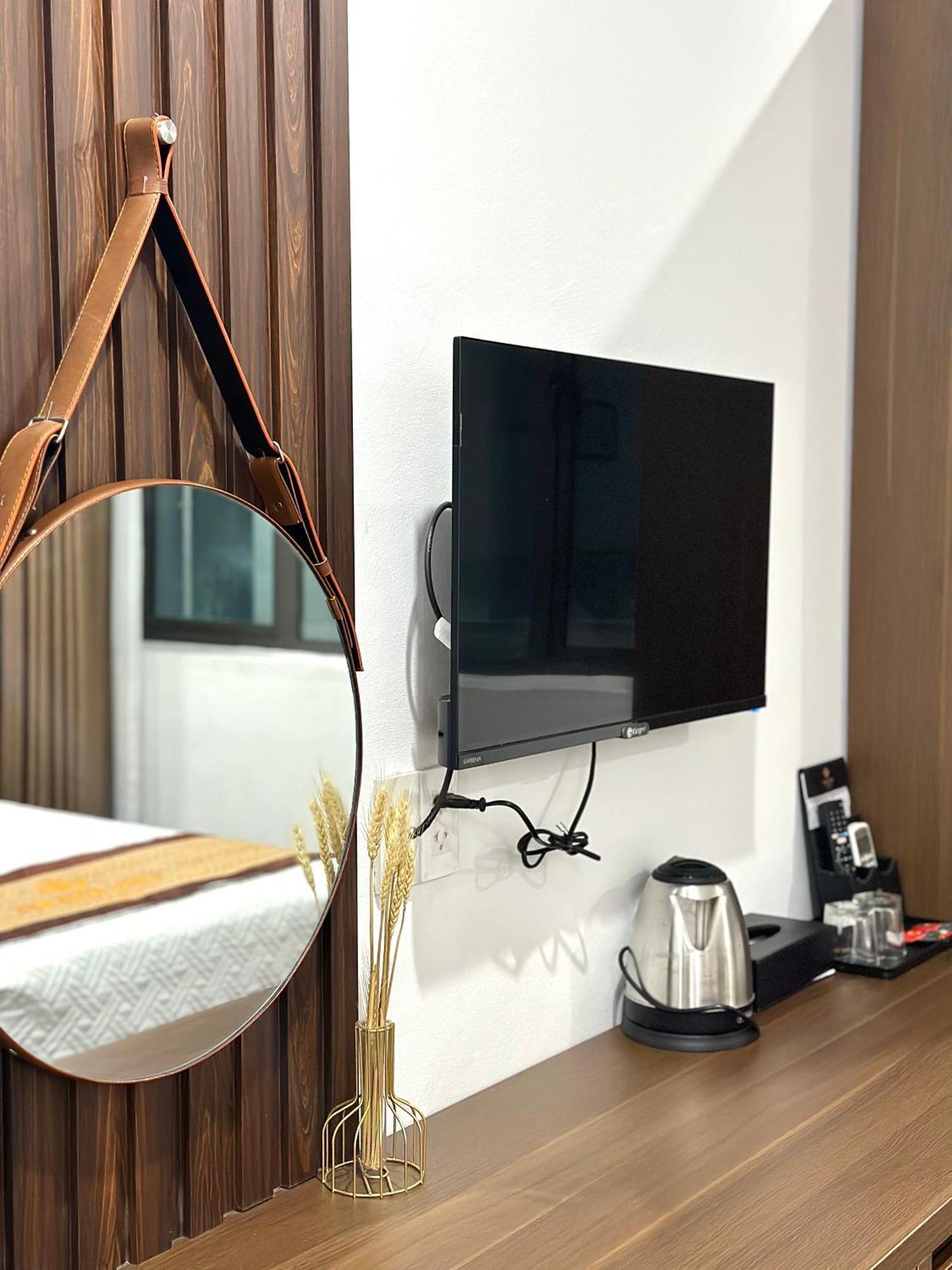 Vinh Khang Ha Long Hotel Екстер'єр фото
